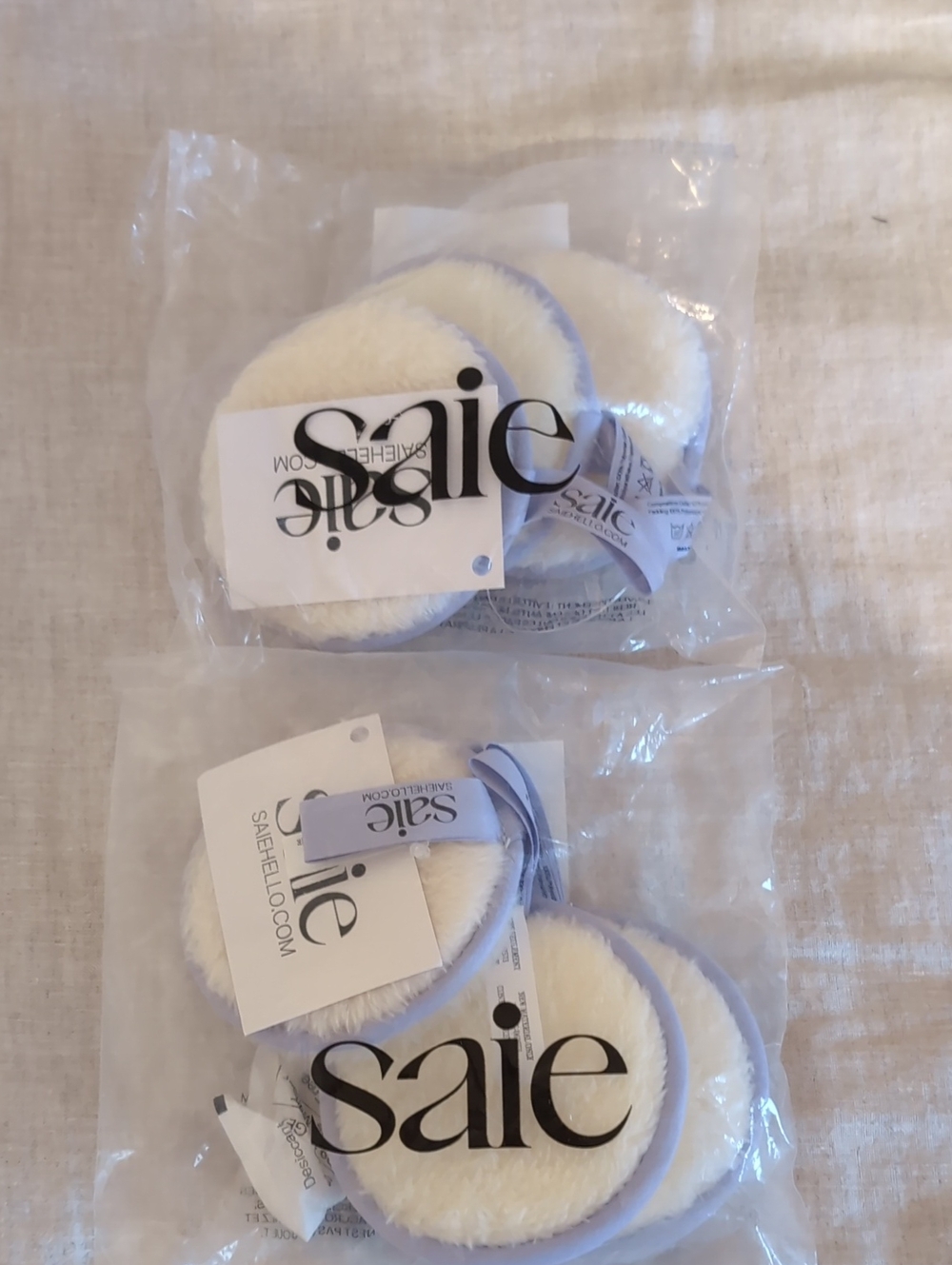 Saie Reusable Plush Makeup Remover Pads in Cream with Lavender Trim